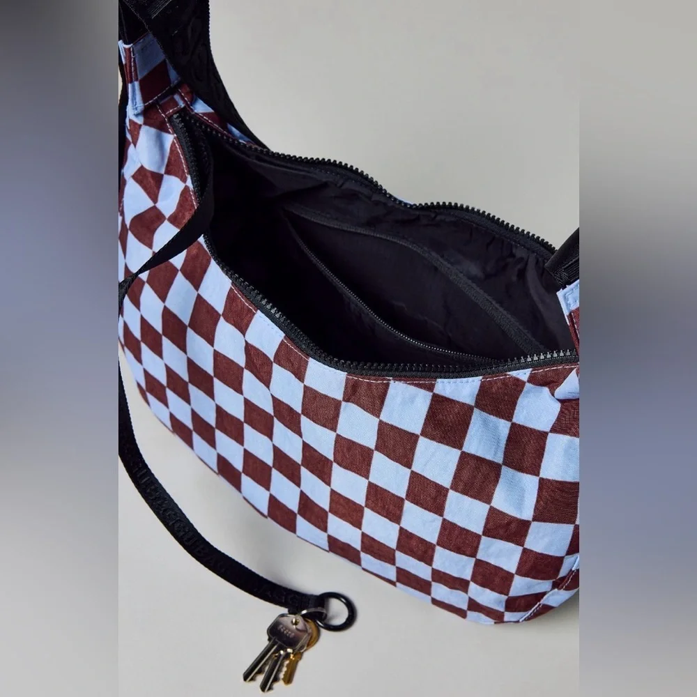 Baggu Checkered Medium Crescent Bag Blue & Dark Brown NEW NWT LAST ONE - Picture 4 of 5